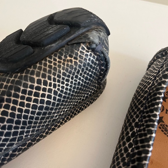 2/$15 Driver Club USA Loafers 6.5 - Picture 10 of 10